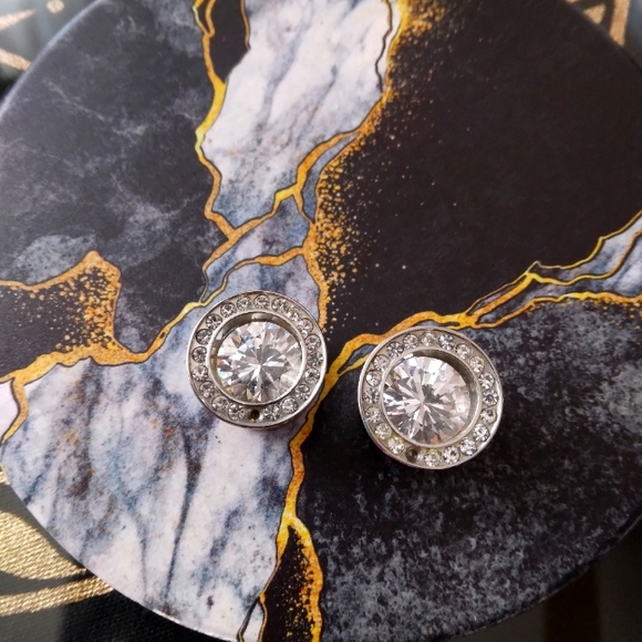 Source Unknown Jewelry - Pair 14mm cz super bling plugs earrings jewelry ***missing Some Stones***